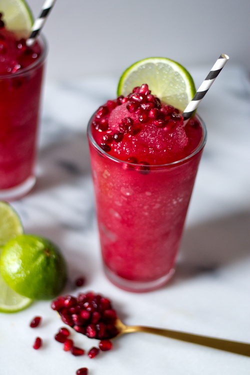 You are currently viewing Spooky Slush Creations: Your Go-To Halloween Drink Idea for Bars and Restaurants